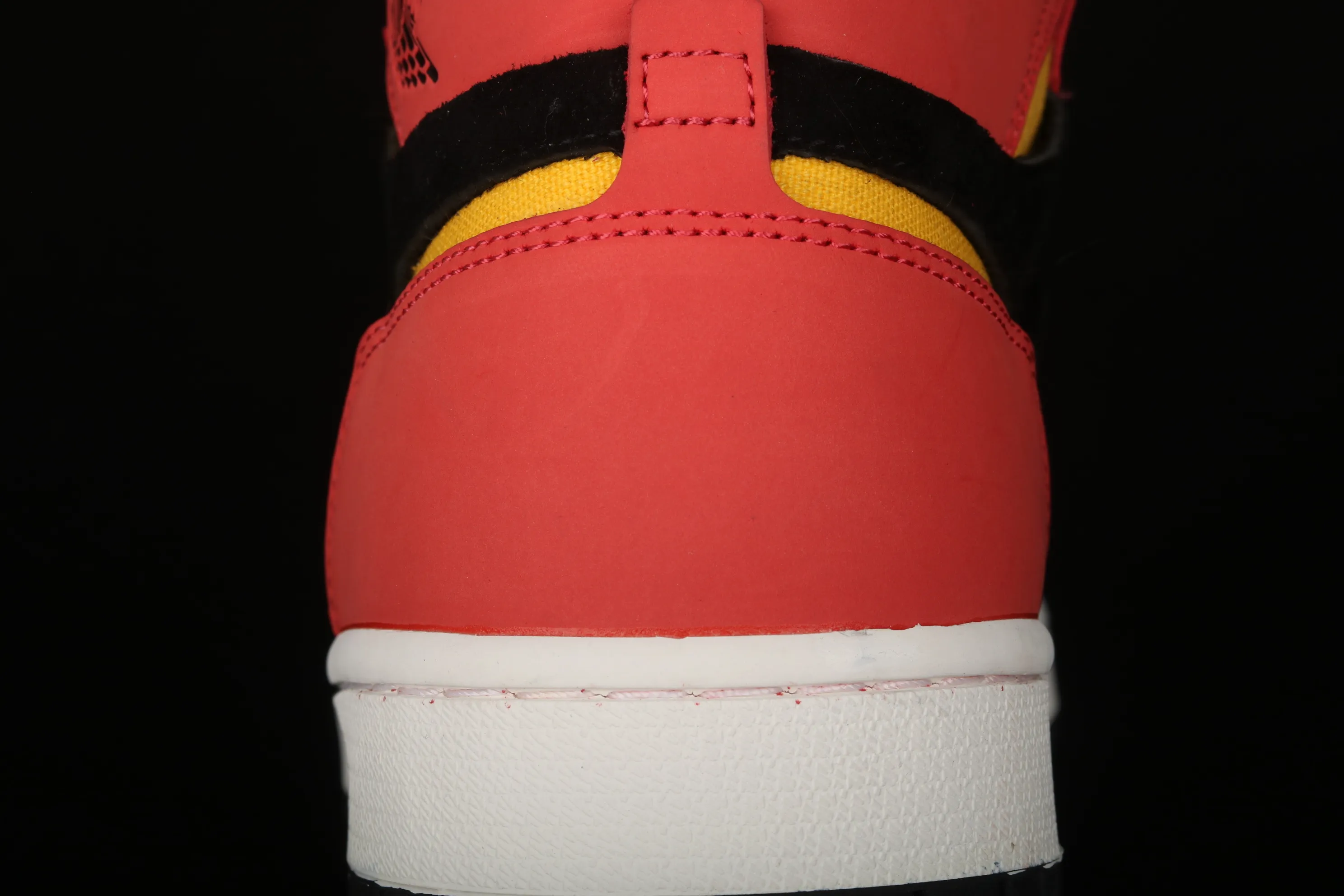 All categories Air Jordan Jordan series basketball shoes Air Jordan 1 High Z version Air Jordan 1 Zoom CMFT AJ Joe 1 black red yellow hook CT0978-006